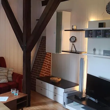 Top Floor Apartment With Private Entrance Brunsbuttel Exterior foto