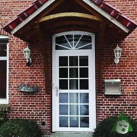 Top Floor Apartment With Private Entrance Brunsbuttel Exterior foto